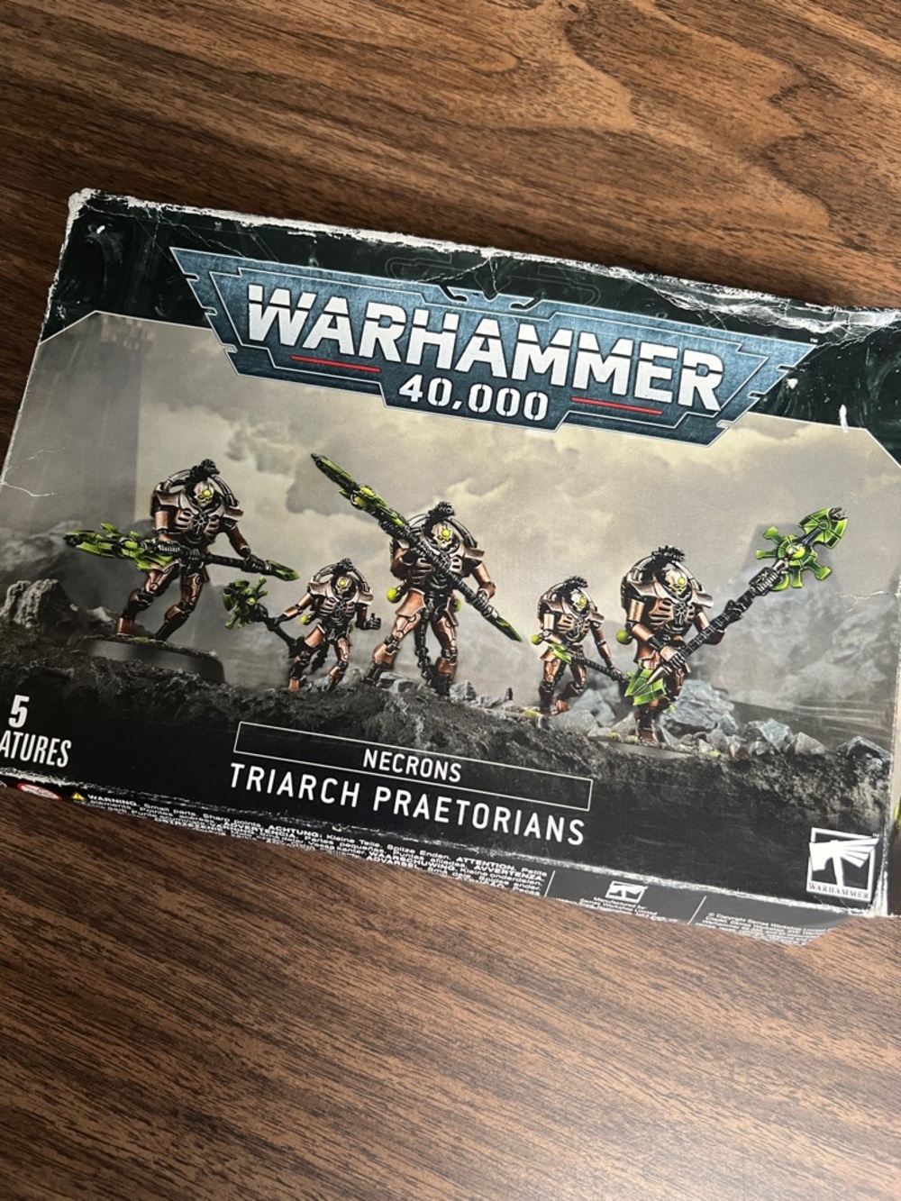 Games Workshop Warhammer 40,000 Necrons Triarch Praetorians set